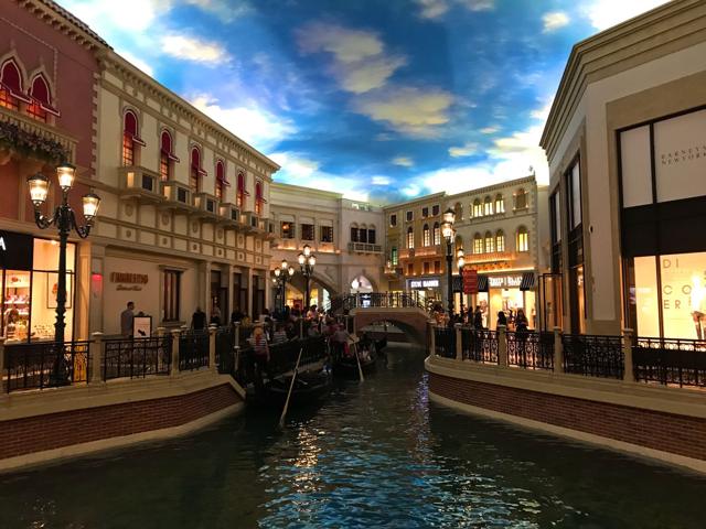 1. Las Vegas 426