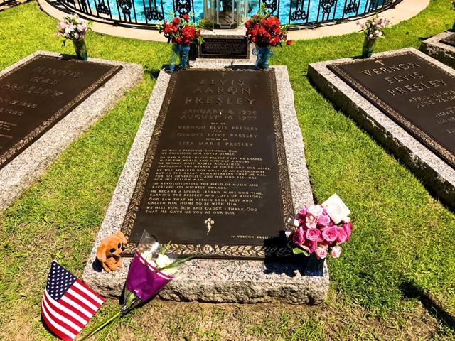 Elvis Presley's grave